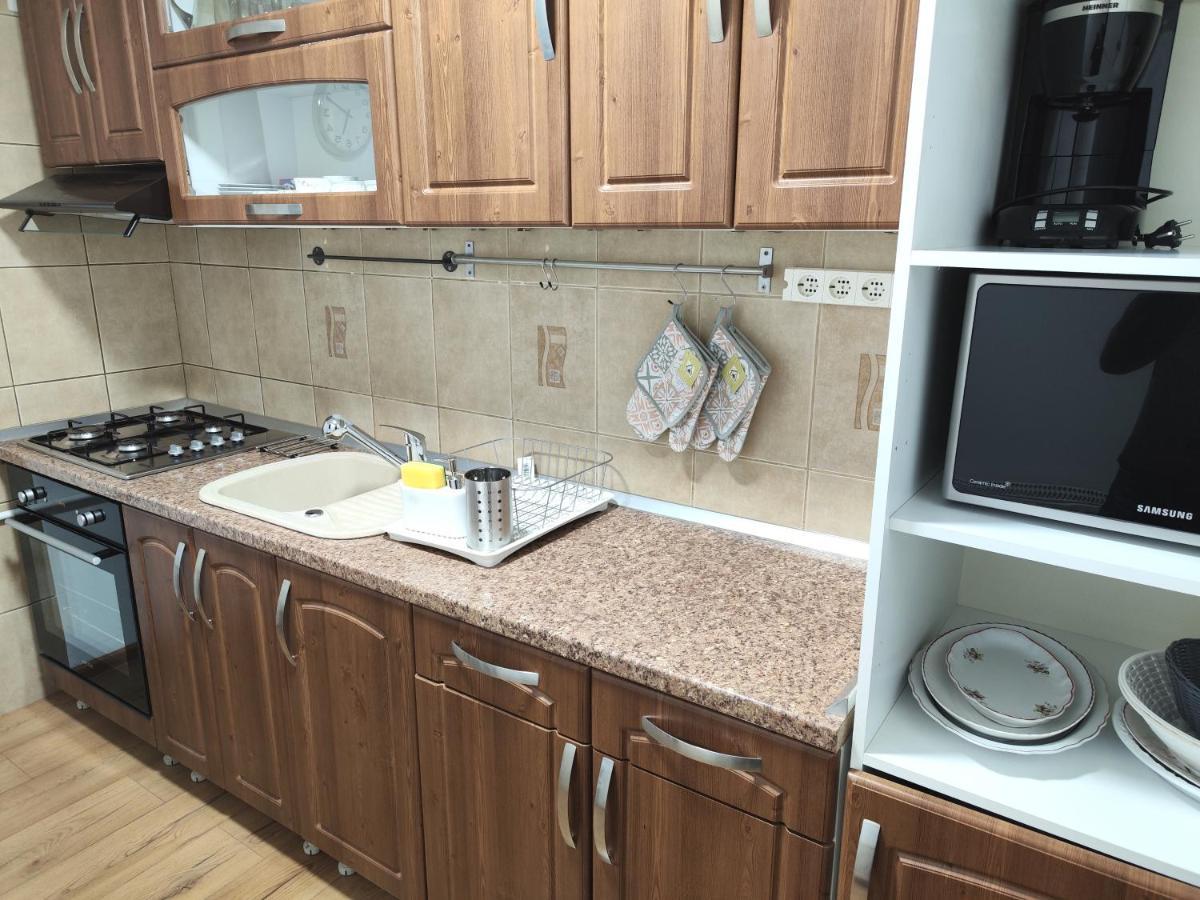 Platinum Apartment - Apartament Cu 3 Camere, 2 Dormitoare, 2 Bai, Bucatarie Complet Utilata, 2 Balcoane Βουκουρέστι Εξωτερικό φωτογραφία