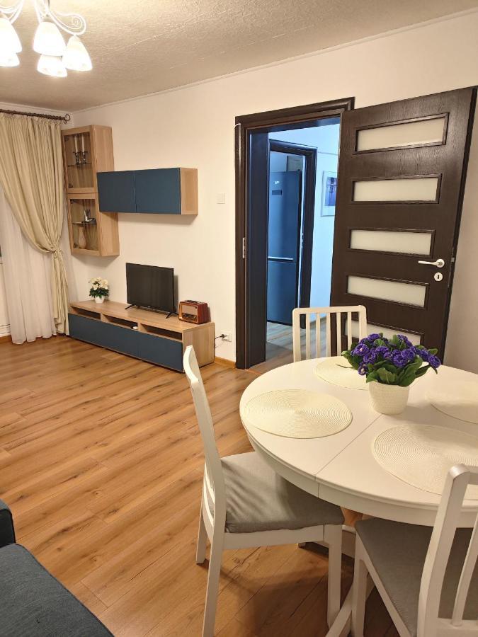 Platinum Apartment - Apartament Cu 3 Camere, 2 Dormitoare, 2 Bai, Bucatarie Complet Utilata, 2 Balcoane Βουκουρέστι Εξωτερικό φωτογραφία