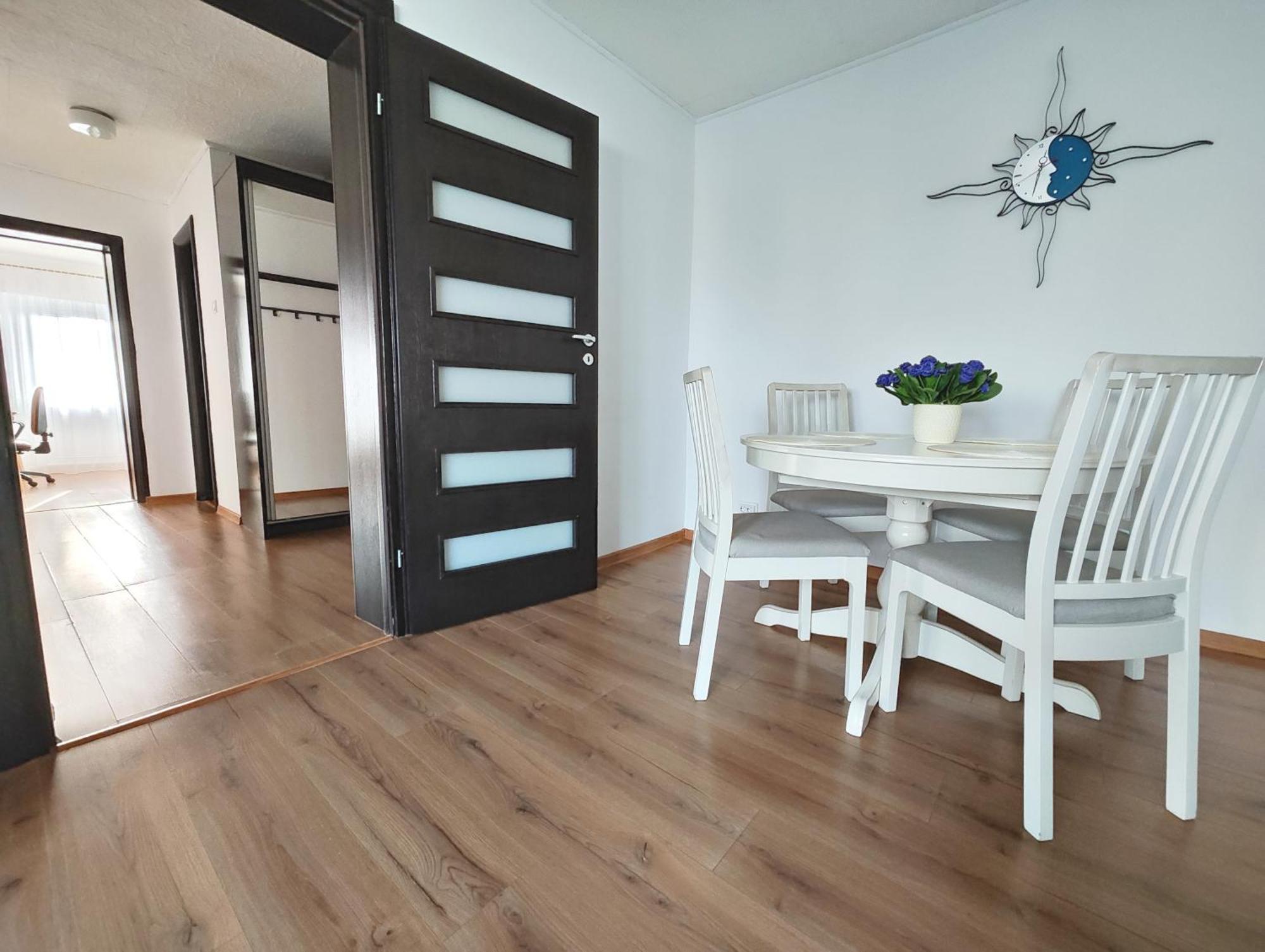 Platinum Apartment - Apartament Cu 3 Camere, 2 Dormitoare, 2 Bai, Bucatarie Complet Utilata, 2 Balcoane Βουκουρέστι Εξωτερικό φωτογραφία