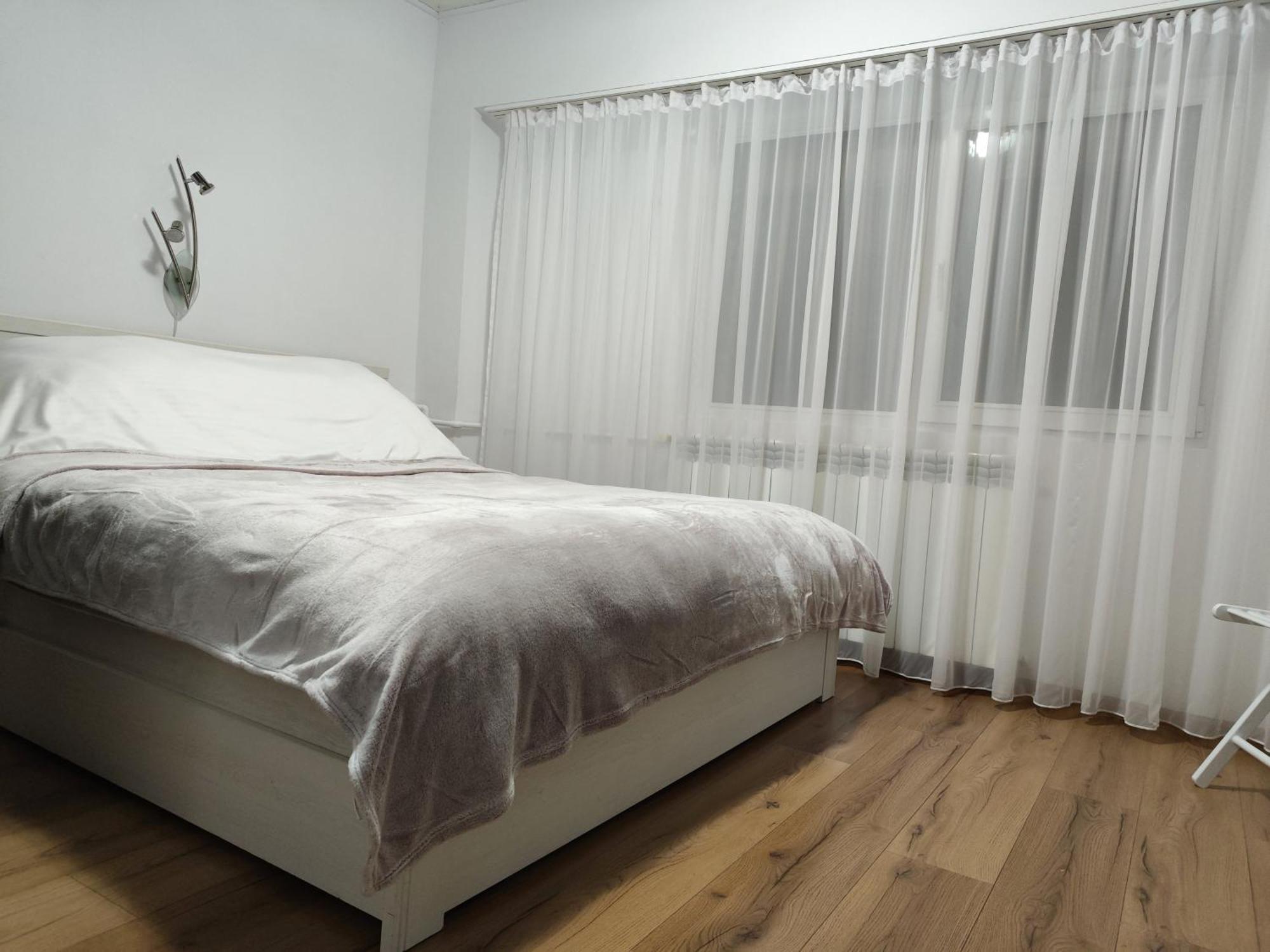 Platinum Apartment - Apartament Cu 3 Camere, 2 Dormitoare, 2 Bai, Bucatarie Complet Utilata, 2 Balcoane Βουκουρέστι Εξωτερικό φωτογραφία