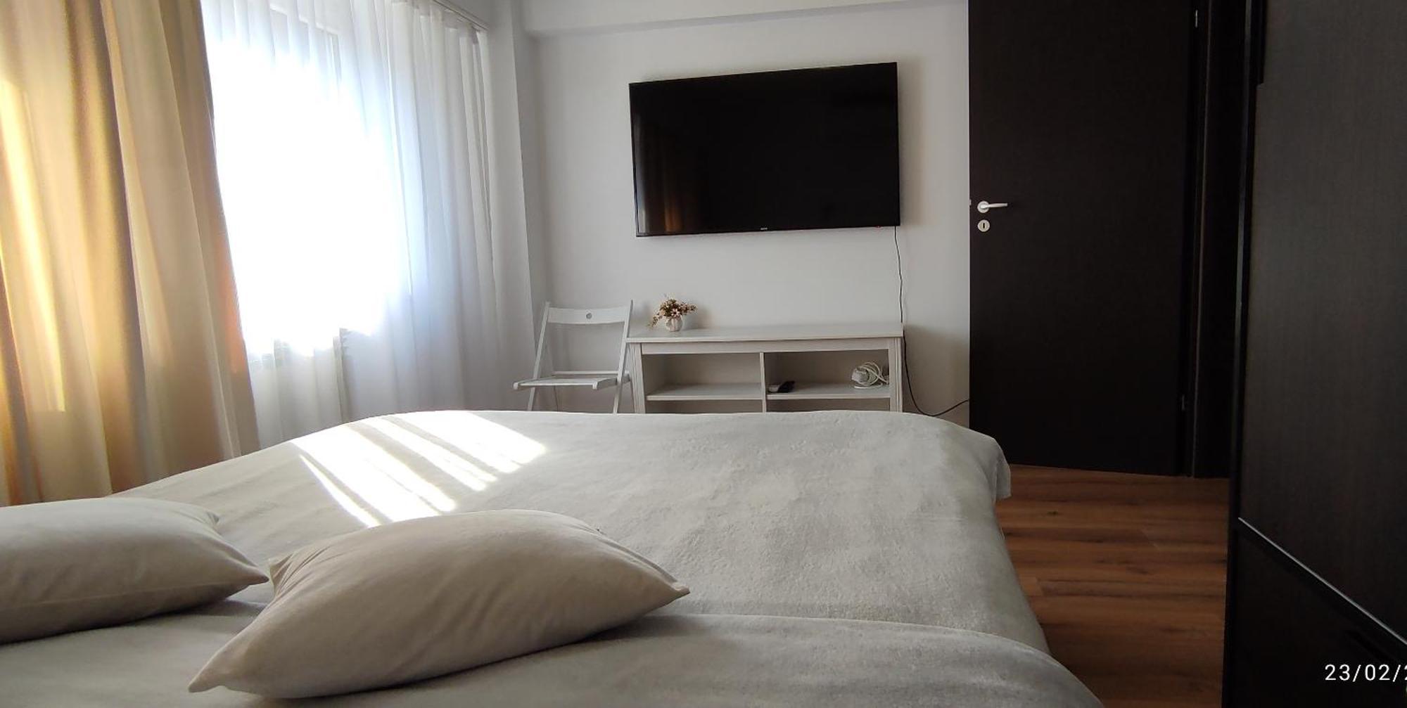 Platinum Apartment - Apartament Cu 3 Camere, 2 Dormitoare, 2 Bai, Bucatarie Complet Utilata, 2 Balcoane Βουκουρέστι Εξωτερικό φωτογραφία